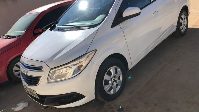 Vendo ou troco prisma Lt - Foto 3