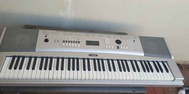 Teclado Yamaha dgx 220 - Foto 3