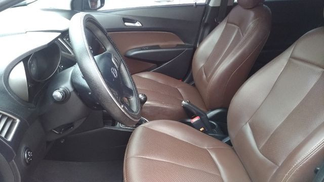 Vendo carro lindo Hb20 1.0 2016 - Foto 10
