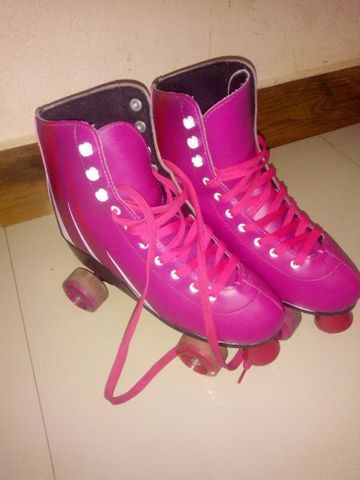 Patins da Barbie 4 rodas na promoção