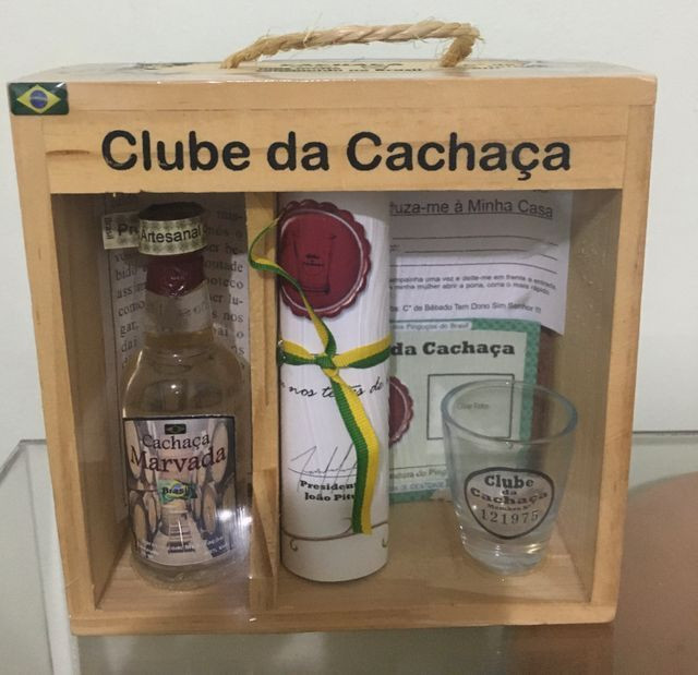 Kit Clube Da Cachaça Decoração E Presente 50ml miniatura