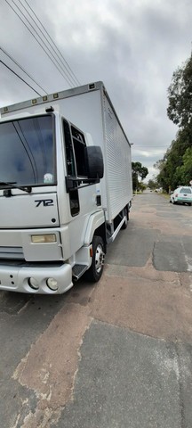 FORD CARGO 712 BAÚ