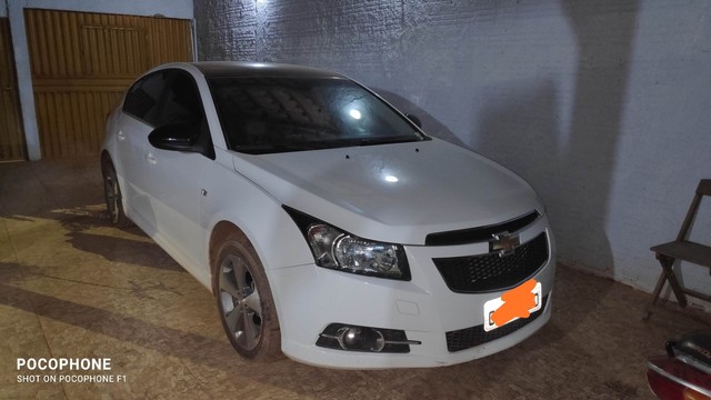 CRUZE HATCH LT