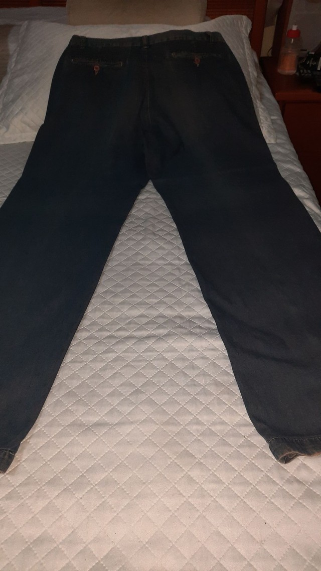 Calça jeans tecido tencel  Tam 42 usada 40,00 - Foto 4