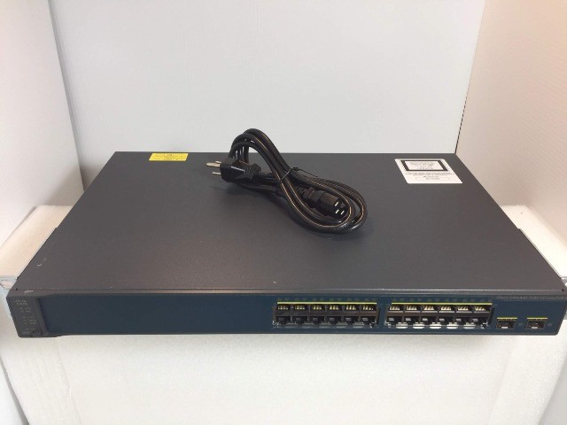 Switch Cisco Catalyst 3560V2-24PS  Layer 3 fast Etherne - Foto 3