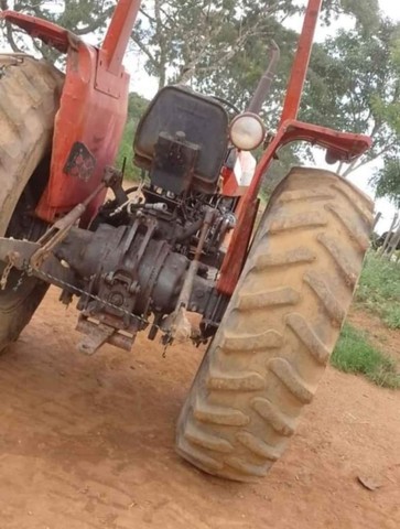 Massey Ferguson 285