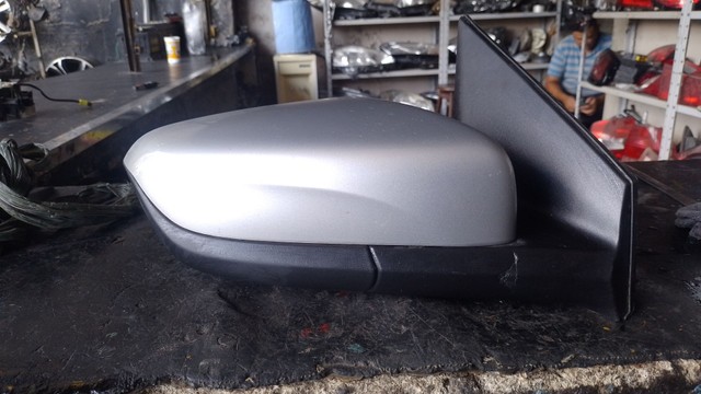 Retrovisor elétrico Onix plus 