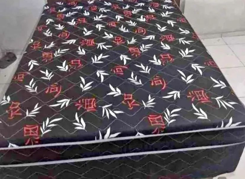 MEGA PROMOÇÃO CAMA BOX CASAL 5CM ESPUMA - Foto 2