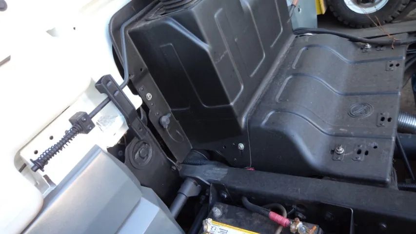Ford Cargo 815 ano 2009 no chassi  documento caçamba basculantes  - Foto 4