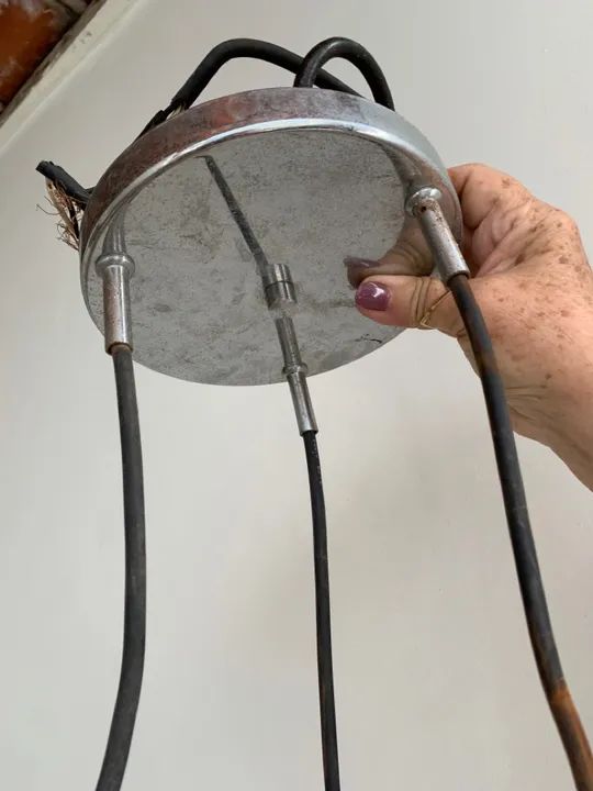 Lustre pendente 3 Lâmpadas - Moderno e Elegante - Foto 3