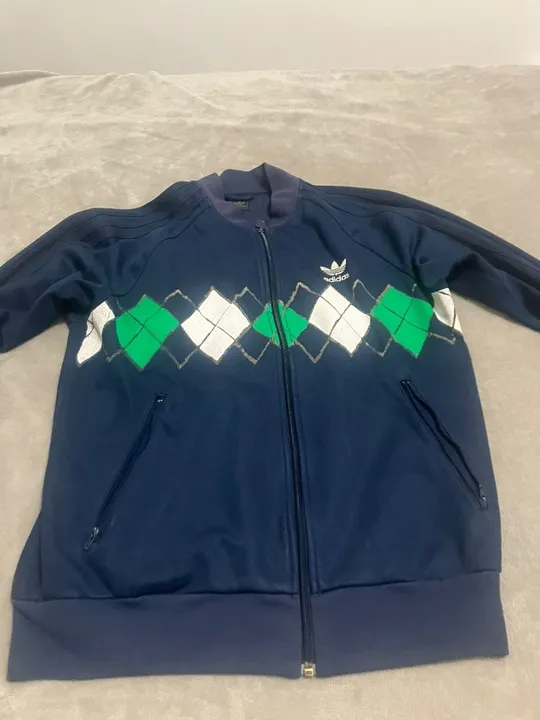 Jaqueta Adidas modelo Originals