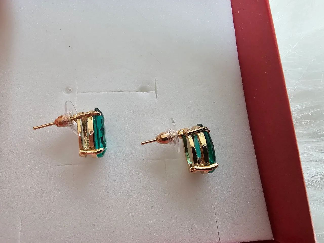 Brinco pedra verde Bijoux - Foto 4