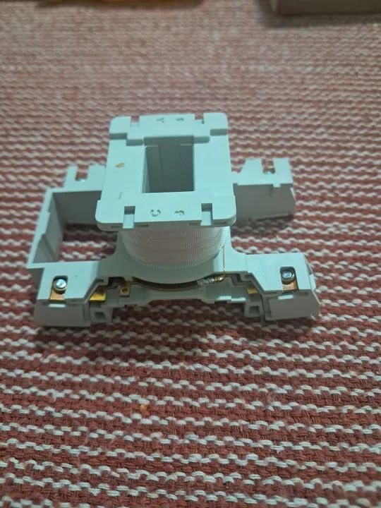 Bobina para Contator WEG BCA4-40-V15 CWM32-40 - Foto 2