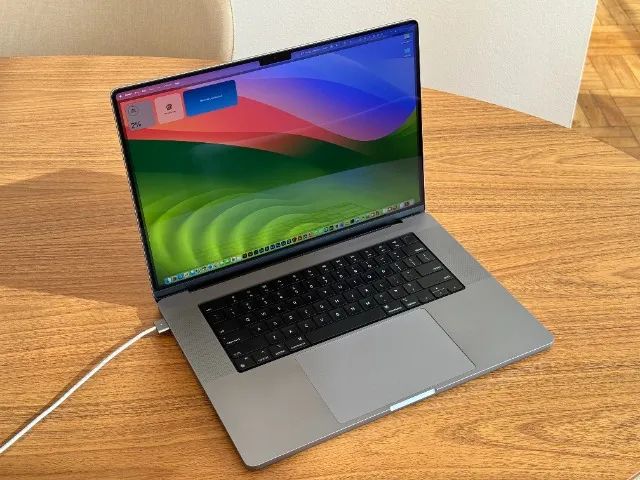 Macbook Pro 16 polegadas (2023) Cor Space Gray Apple M2 Max 32GB 1TB - Usado