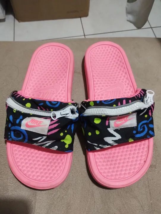 Chinelo Nike Benassi 