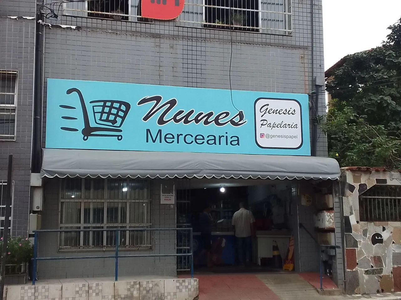 Toldo fixo para comercio