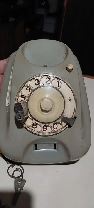 Antigo telefone de discar Siemens