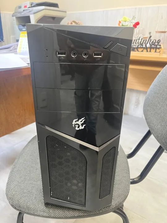 Gabinete de Computador Gamer - Sem CPU