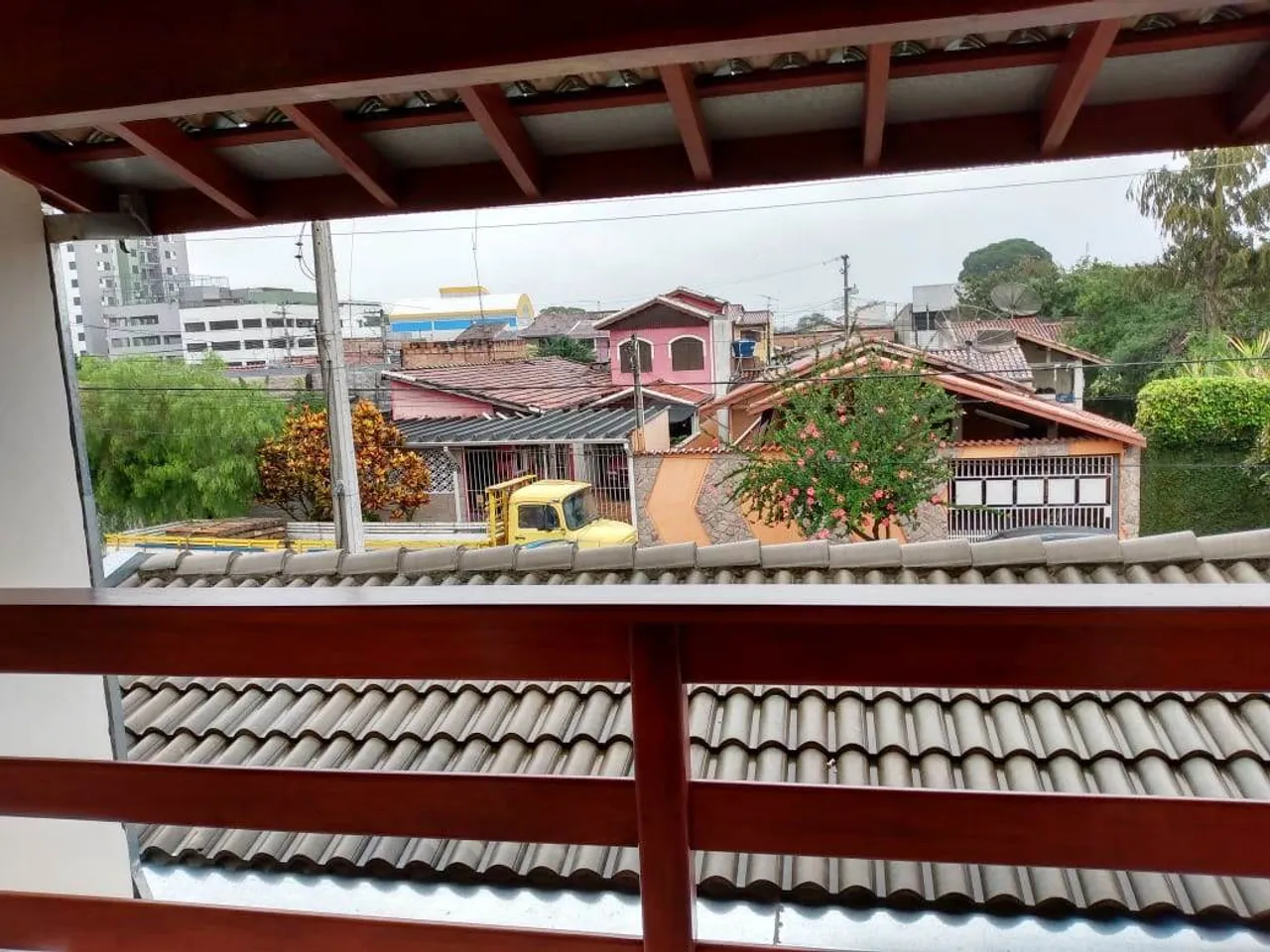 Lindos sobrados para venda/ aluguel com 215 m2, com 3 quartos (1 suíte) no Alto do Cardoso