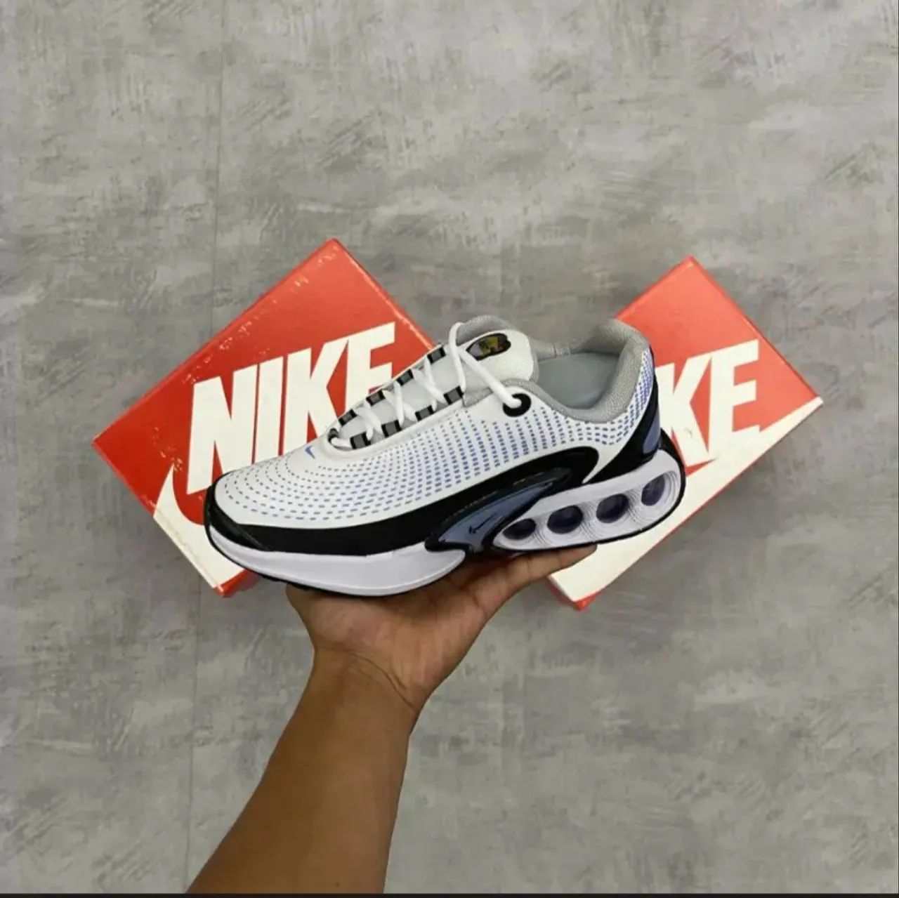 Tenis Nike DN  - Foto 3