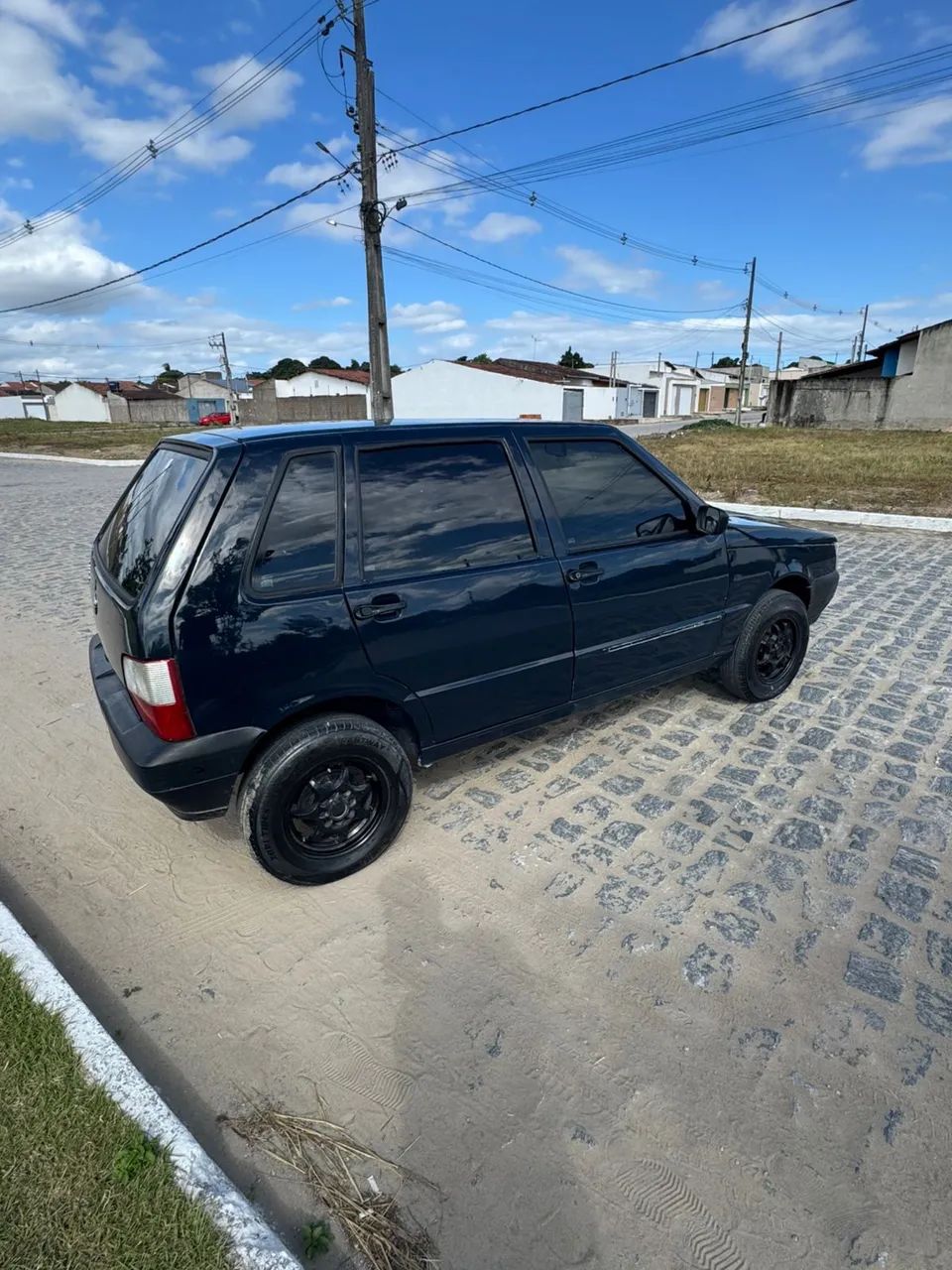 Fiat Uno Mille 1.0 Fire/ F.flex/ Economy 4P 2005 - Foto 2