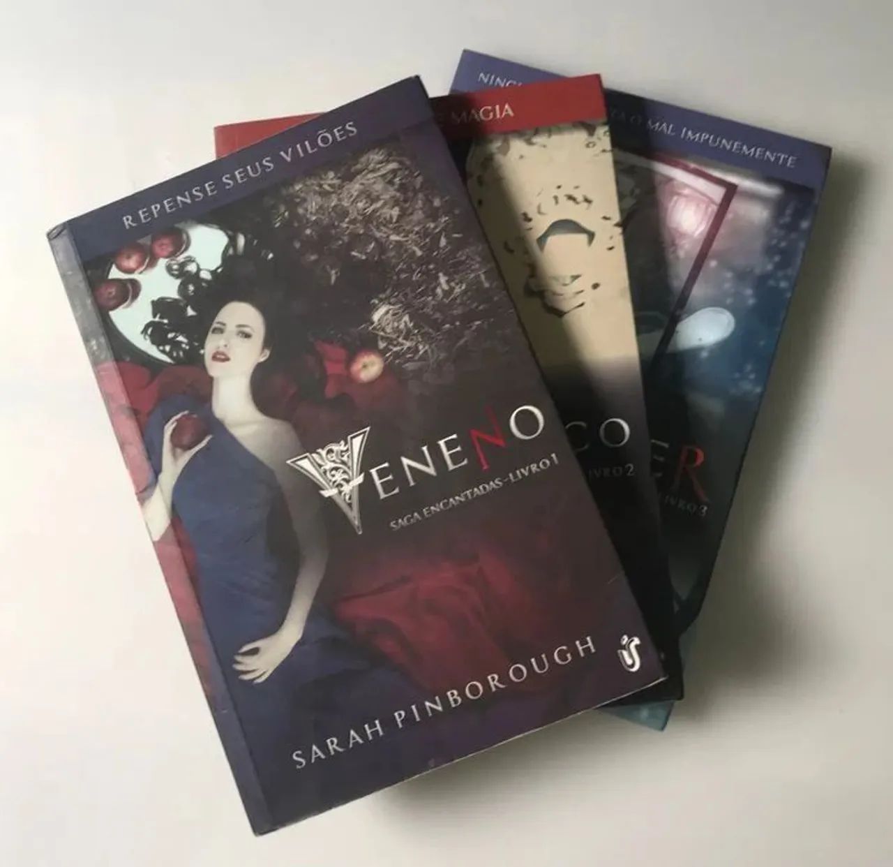 3 livros série encantada