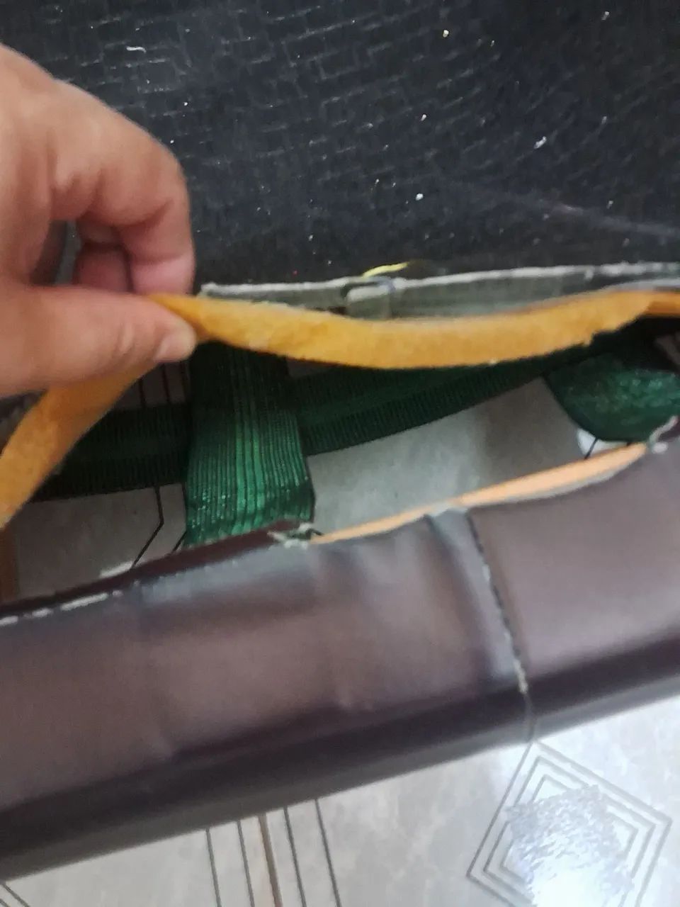 Sofa de couro 65573819403393124