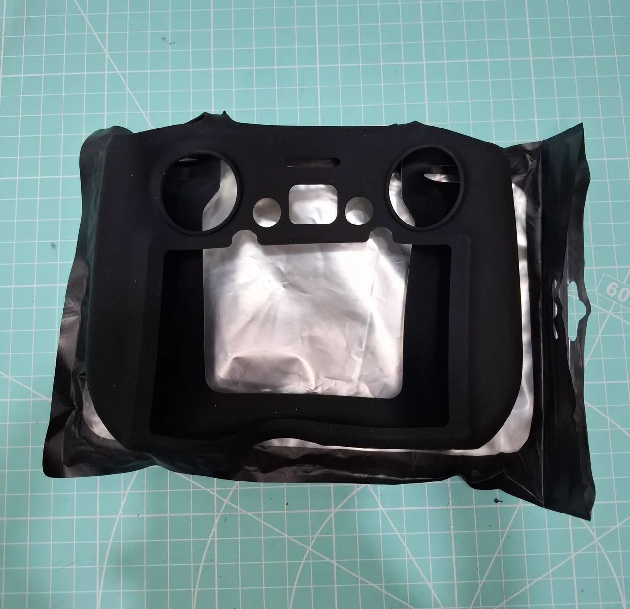 Capa de Silicione para Controle RC - DJI  - Foto 2