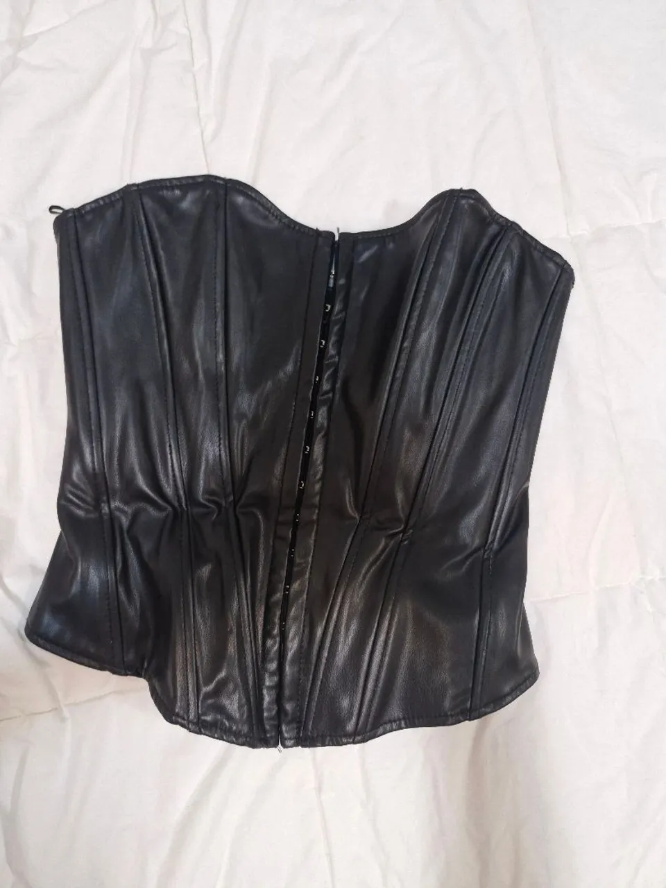 corset couro sintético ZARA P