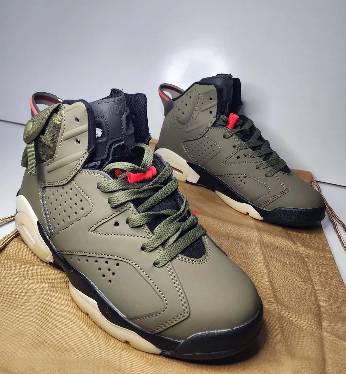 Nike air jordan 6 travis scott original N39,comprei dos Estados