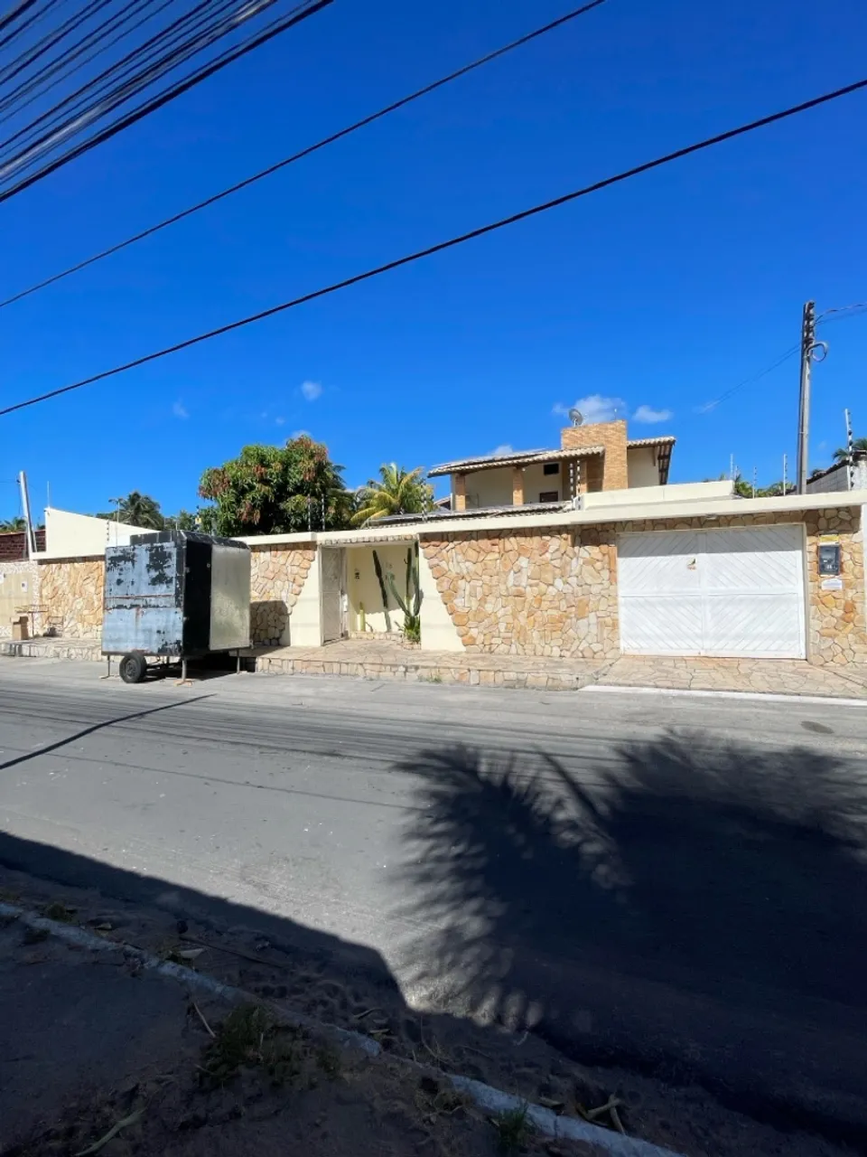 ? Casa Alto Padrão com Piscina na Principal Rua da Barra Nova - Aluguel ou Venda