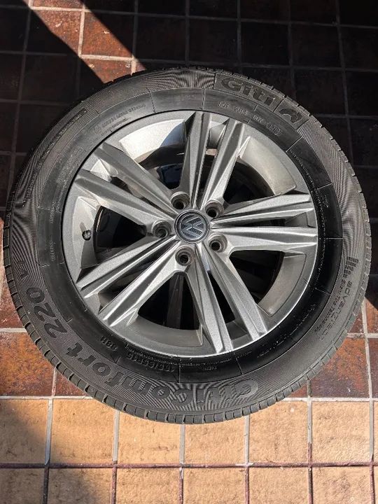 VW: rodas de liga leve (alumínio) com pneus aro 15 - Polo, Nivus, Virtus, Spacefox, etc - Foto 2