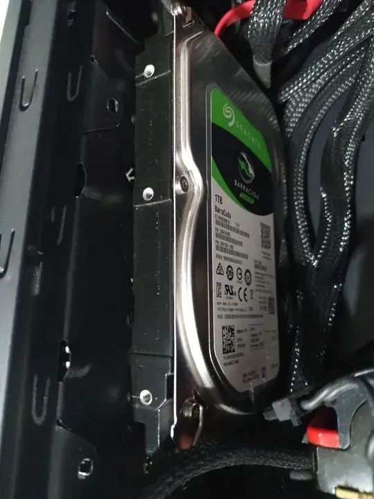 HD 1TB Seagate BarraCuda - Foto 3