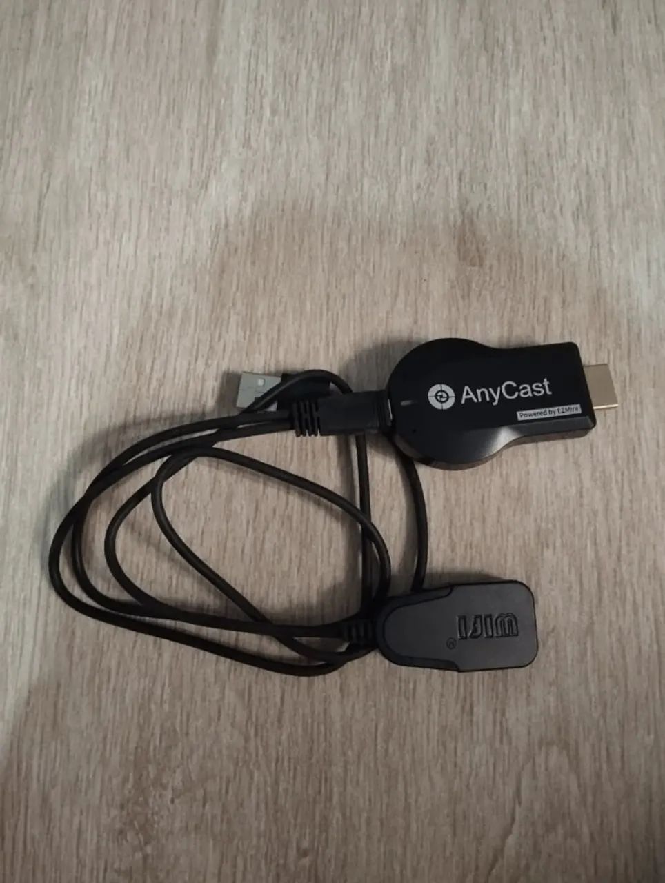 AnyCast M2 Plus (tipo Chromecast)