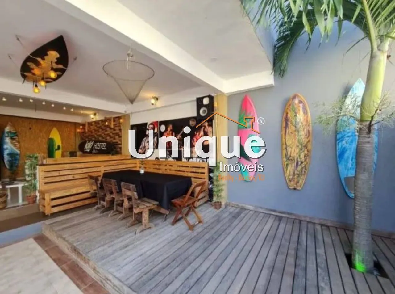 Hostel próximo a rua Porto Alegre em Cabo Frio à venda por R$ 2.500.000,00.
