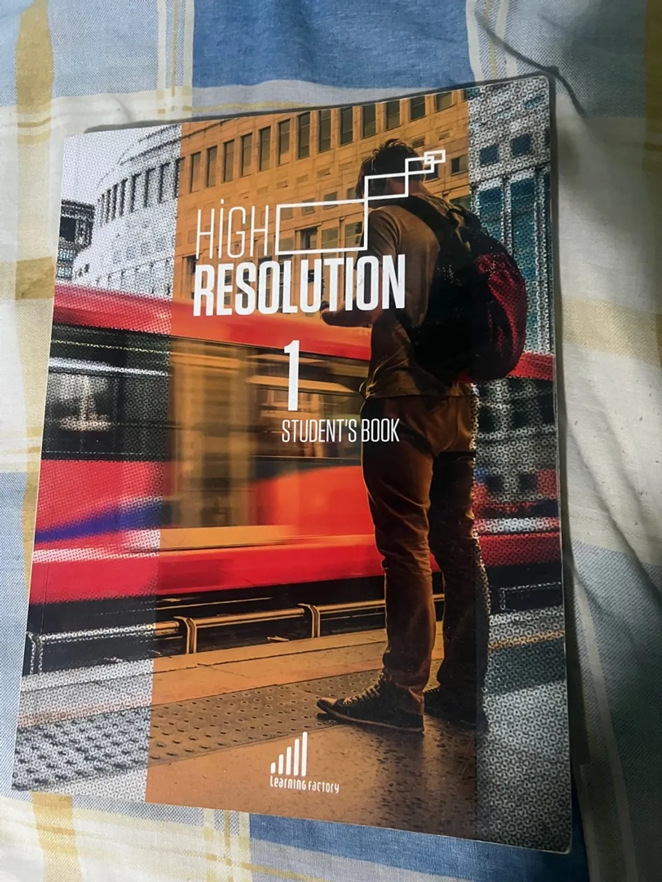 High Resolution 1 - Student's Book