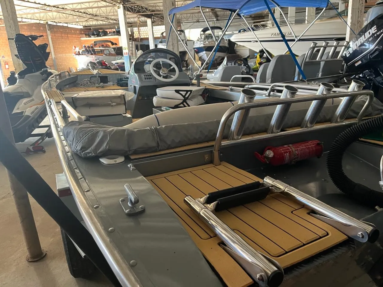Barco aluminio 19 pes