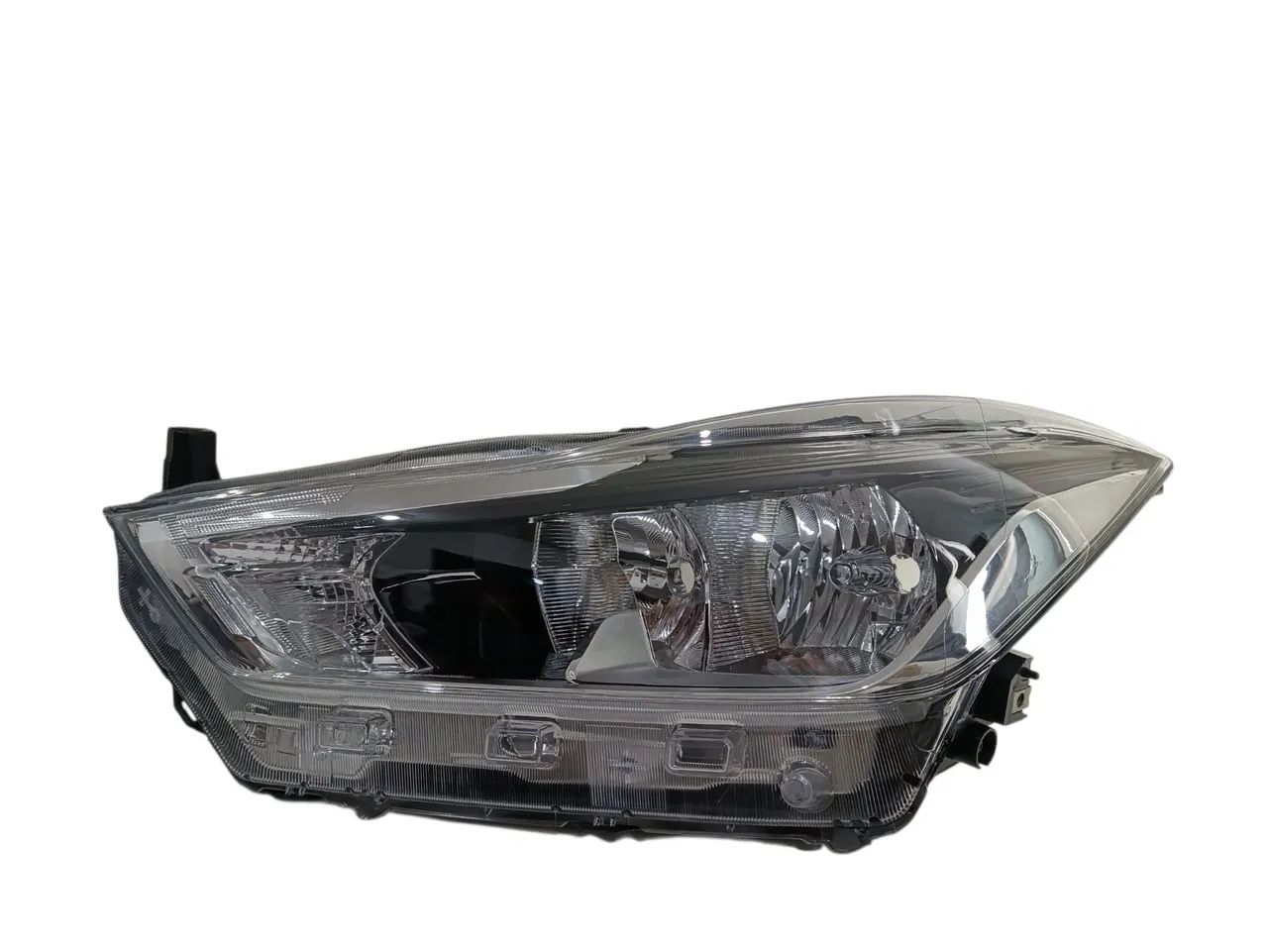 Farol Elétrico Kicks Esquerdo 2017 2018 2019 2020 2021 com led