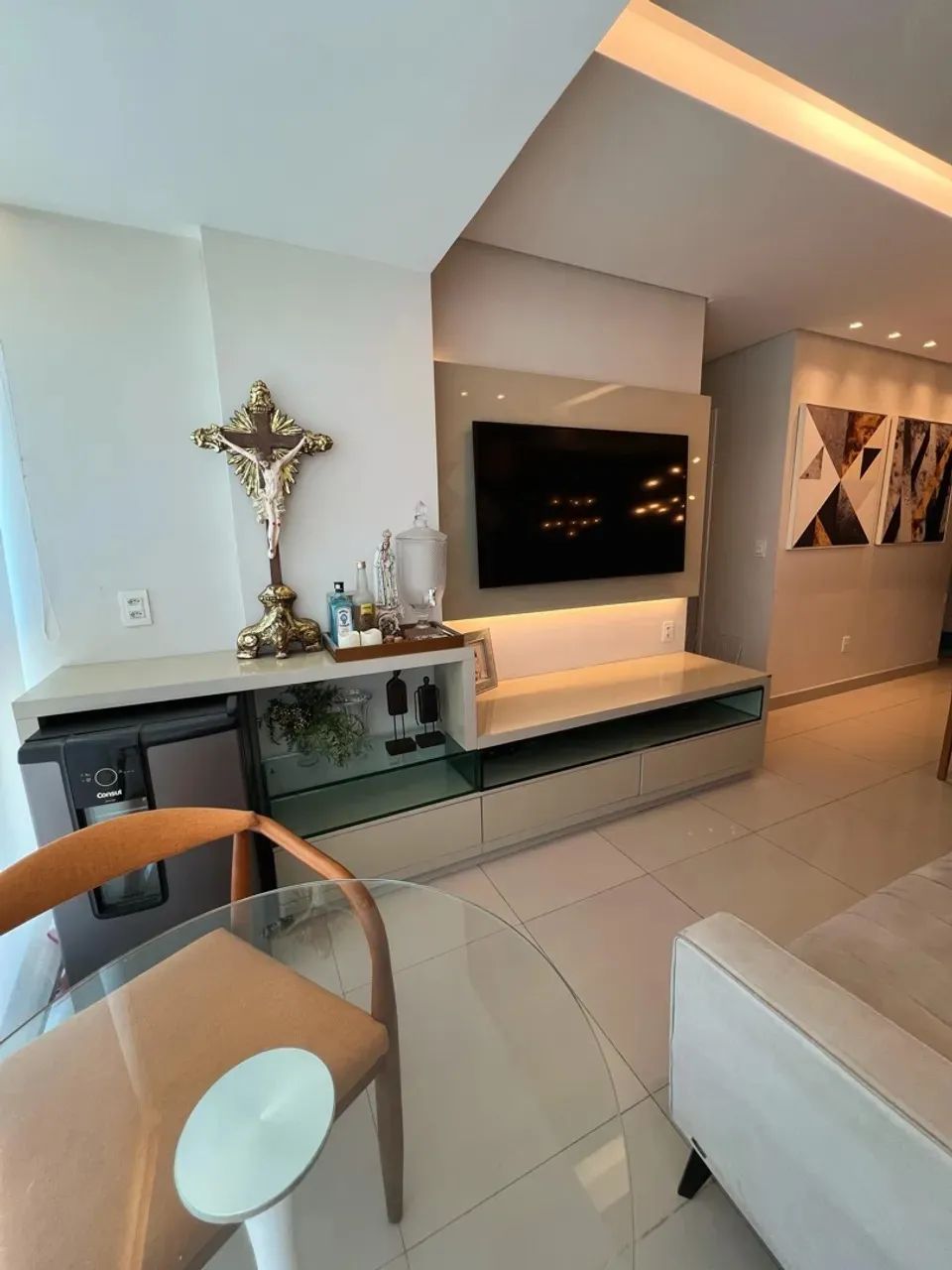 EO - ARVOREDO CLUB| OPORTUNIDADE IMPERDÍVEL!!! APT. REFORMADO, 29° ANDAR, 68m², 3 qts - Foto 2
