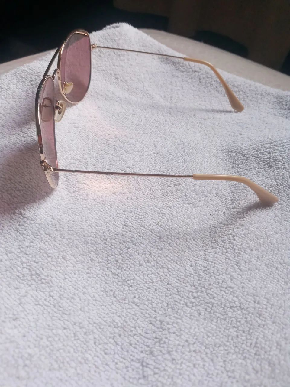 Óculos de sol Ray-Ban Aviador Dourado com  Lentes Rosa - Foto 4