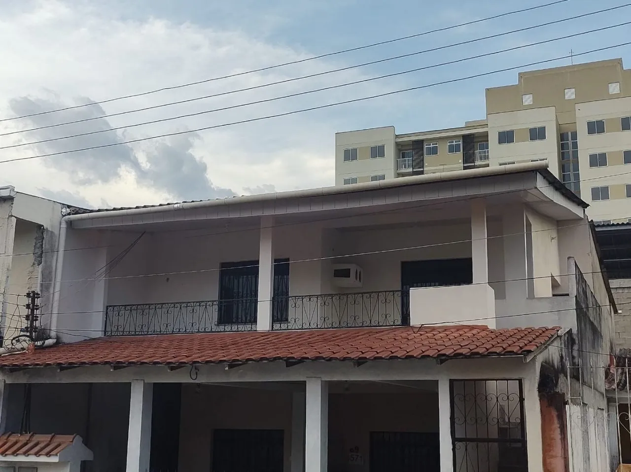 ALUGO APT PARQUE 10