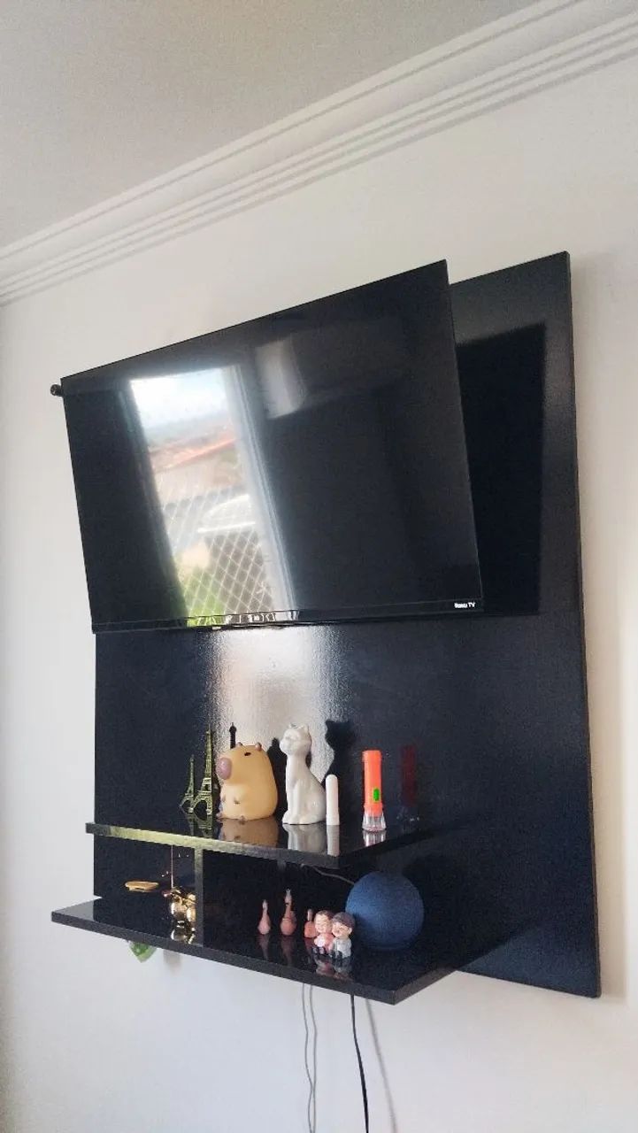 Vendendo algumas coisas de casa , painel, rak, cafeteira, mesinha etc..