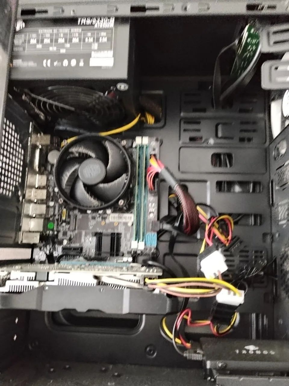 Pc gamer64296999024769123