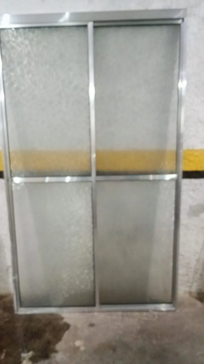 Porta de acrílico para Box de Banheiro