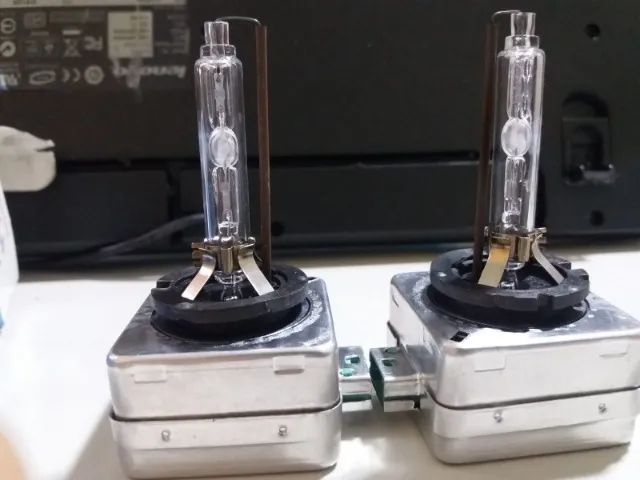 Par De Lampada Xenon D3s 35w 6000k Philips Original Top - Foto 5