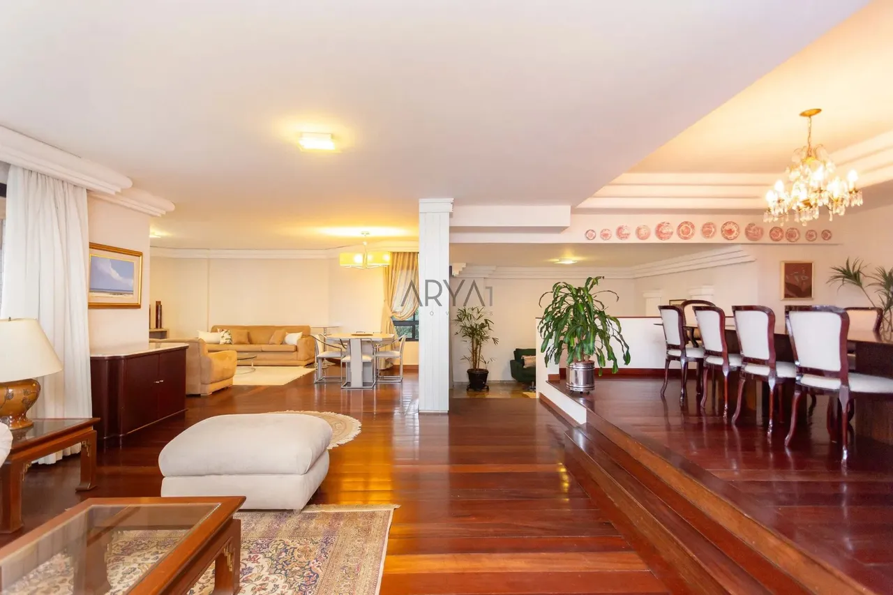 Apartamento no Batel - ARYA 1