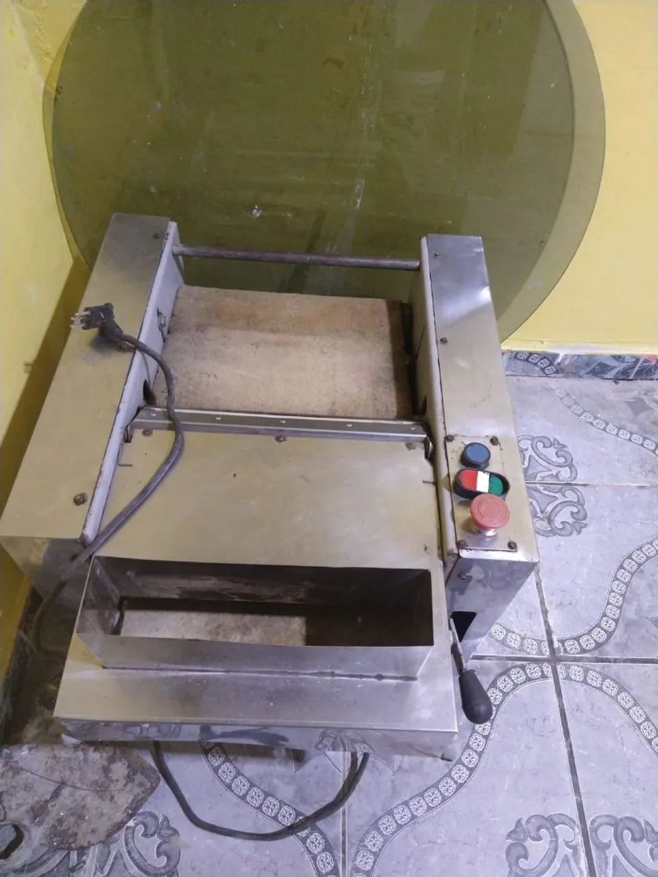 Máquina modeladora de pão  - Foto 2