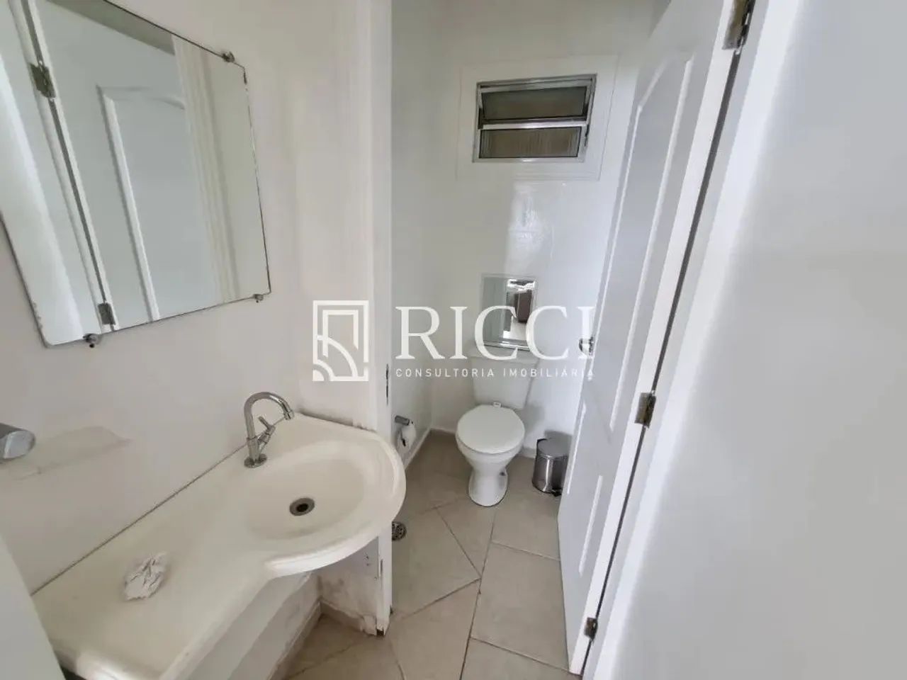 CASA 4 SUÍTES COM PISCINA EM CONDOMÍNIO FECHADO NO GUARUJÁ !!! - Foto 4