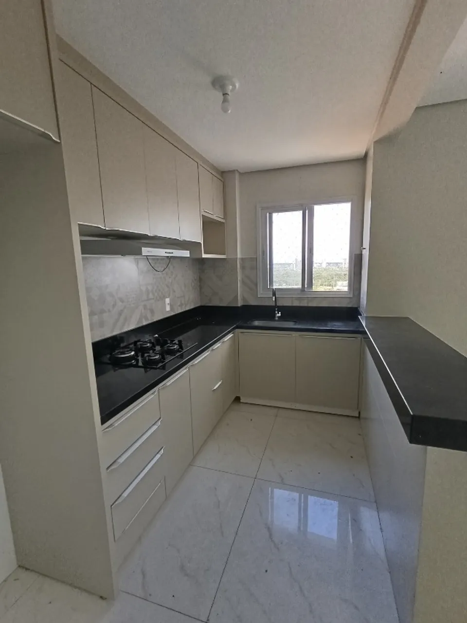 Alugo apto na 107 norte, residencial diamante