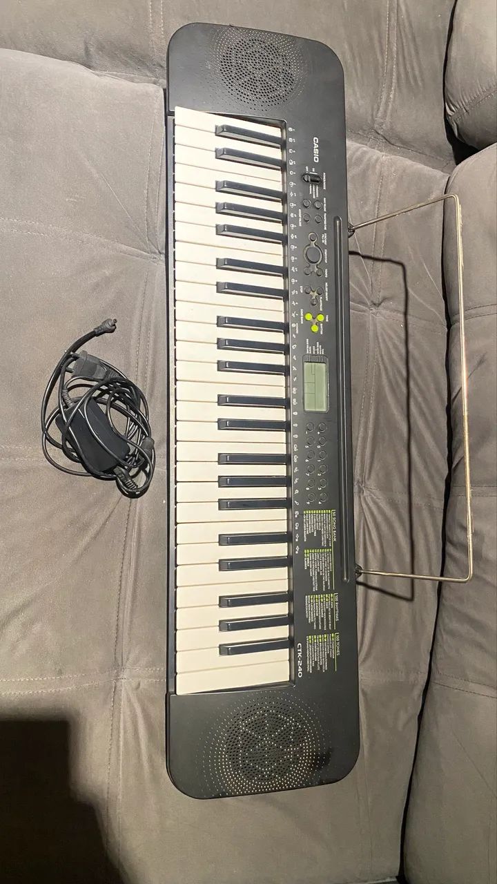 Casio CTK-240 Keyboard64750425697283122